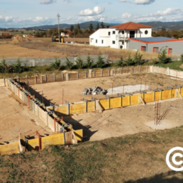 Ludovic Da Silva Pinto - extension maçonnée -béton cellulaire - une chape - Maçonnerie traditionnelle -Coulage fondation - murs porteurs - hourdage - jointage - les fouilles - paroi de coffrage - couche de mortier - mortier -Coulage des longrines - trémie -décoffrage - parpaing - montage à la baguette - coffrage -ciment - L’etayage - construction d'un mur - enrobage - chaînage -chaux -pose de grillage - dallage - structure en acier - armature - enduit - pose de clôture - finition taloché - Maçonnerie - cloison - corniche - aménagement extérieur - rénovation - artisan - maçon - travaux - travaux d'extérieurs - béton - terrasse - chantier - maçon Auvergne - Artisan maçon à Bournoncle-Saint-Pierre - maçon haute-loire - maçon puy-de-dôme - jointayage -aménagement gravier